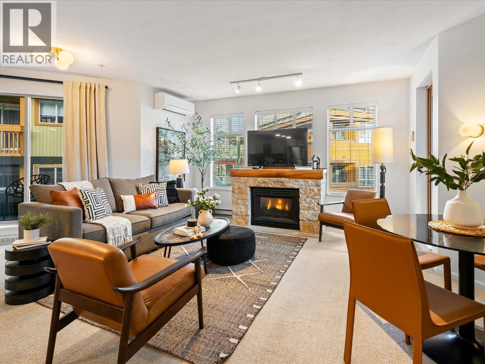 205 4338 Main Street, Whistler, British Columbia  V8E 1B4 - Photo 3 - R3071449