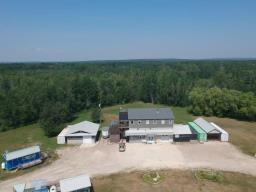 Property: 104008 59 Highway, Alexander RM, Manitoba