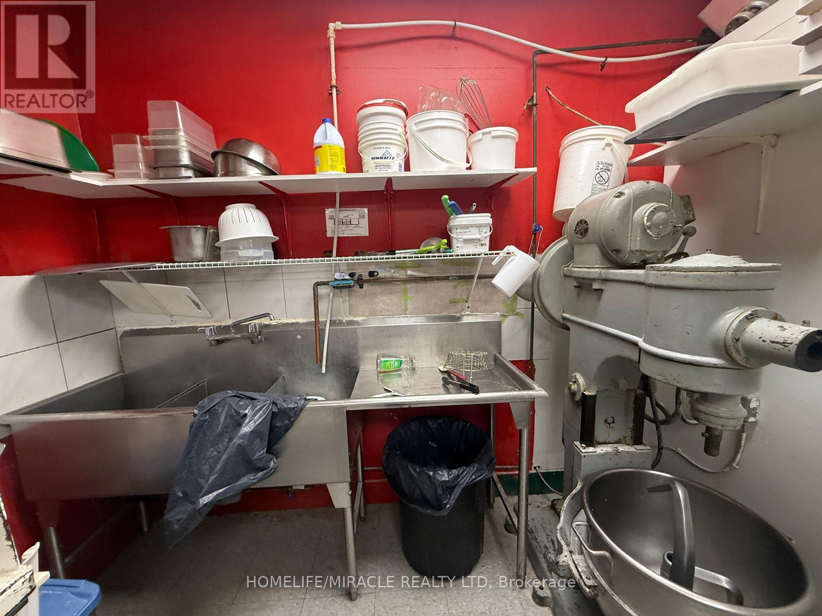 2 - 170 Brantwood Park Road, Brantford, Ontario  N3P 1N7 - Photo 15 - X12598956