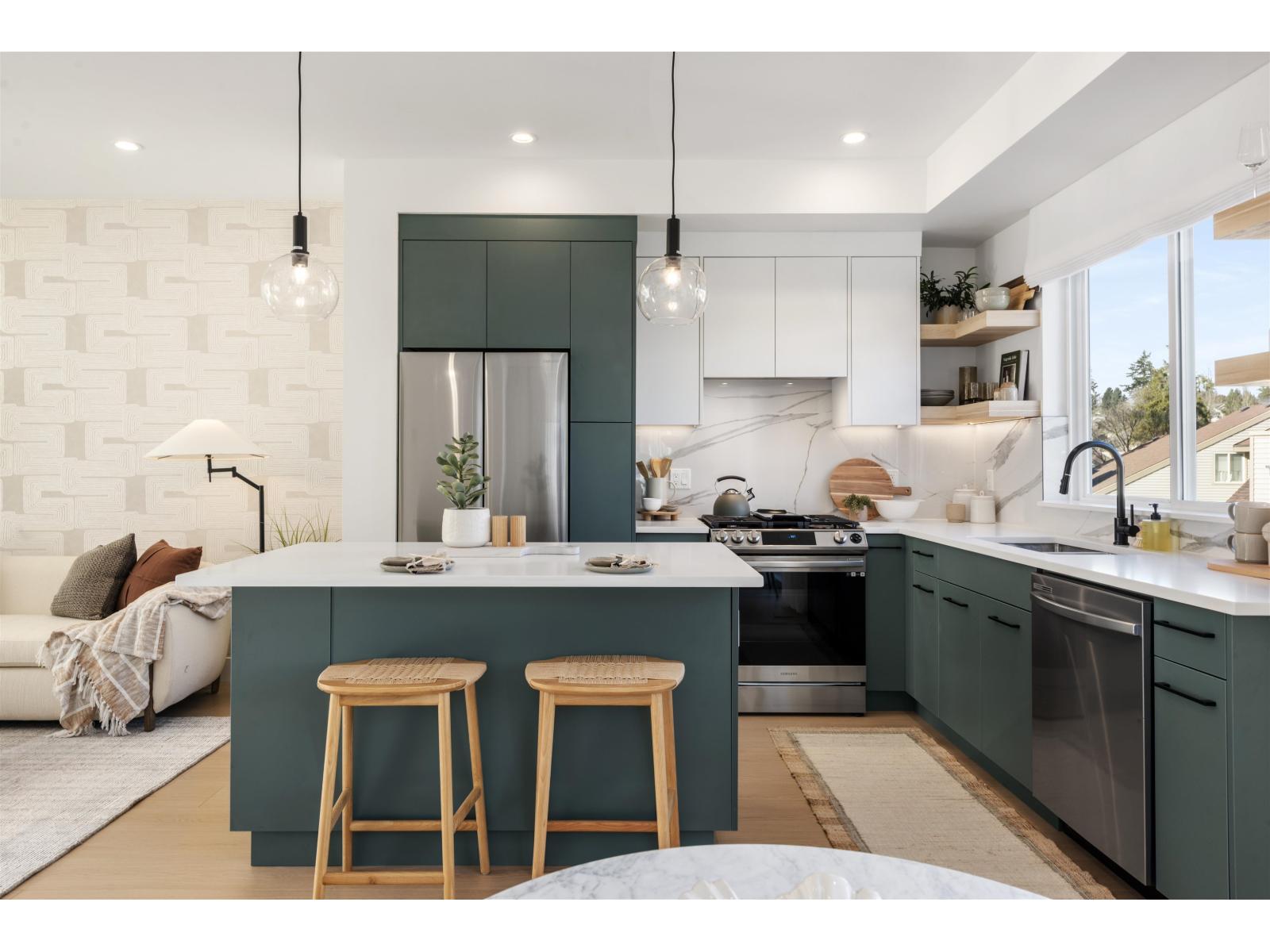 28 19330 Fairway Drive, Surrey, British Columbia  V3S 0B7 - Photo 1 - R3071901