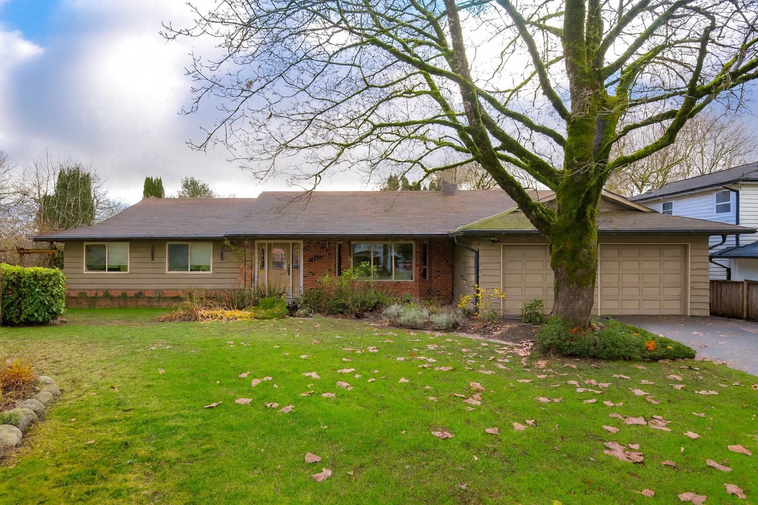 18270 58b Avenue, Surrey, British Columbia  V3S 5V9 - Photo 2 - R3071826