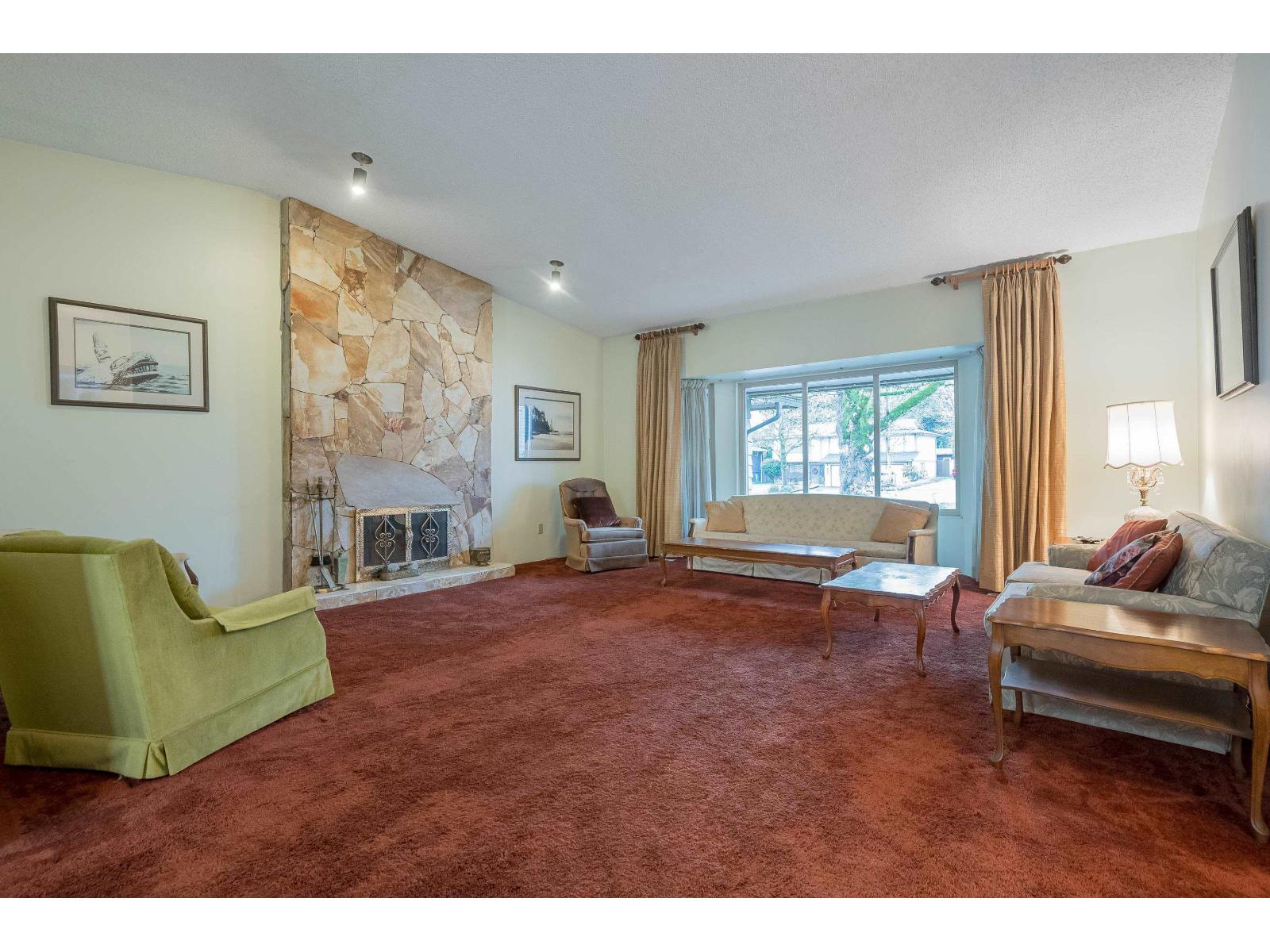 18270 58b Avenue, Surrey, British Columbia  V3S 5V9 - Photo 9 - R3071826