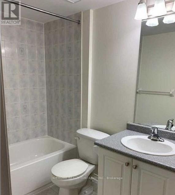 108 Louisbourg Way, Markham, Ontario  L6E 0C5 - Photo 3 - N12599452