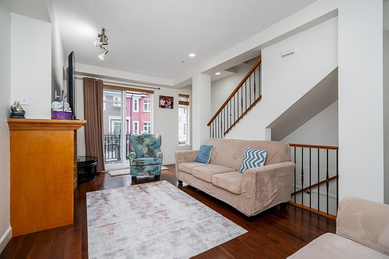 75 20738 84 Avenue, Langley, British Columbia  V2Y 0J6 - Photo 5 - R3071744