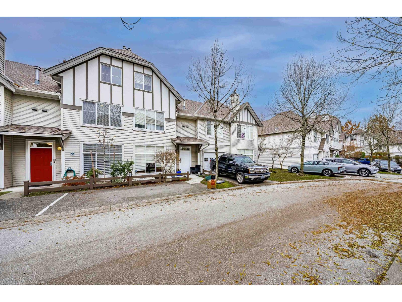 65 6465 184a Street, Surrey, British Columbia  V3S 8X9 - Photo 2 - R3071405