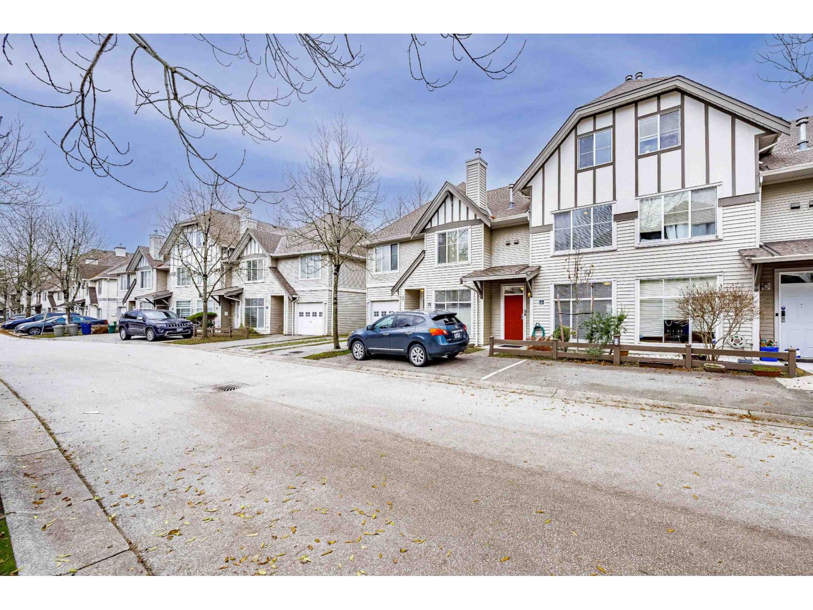 65 6465 184a Street, Surrey, British Columbia  V3S 8X9 - Photo 3 - R3071405