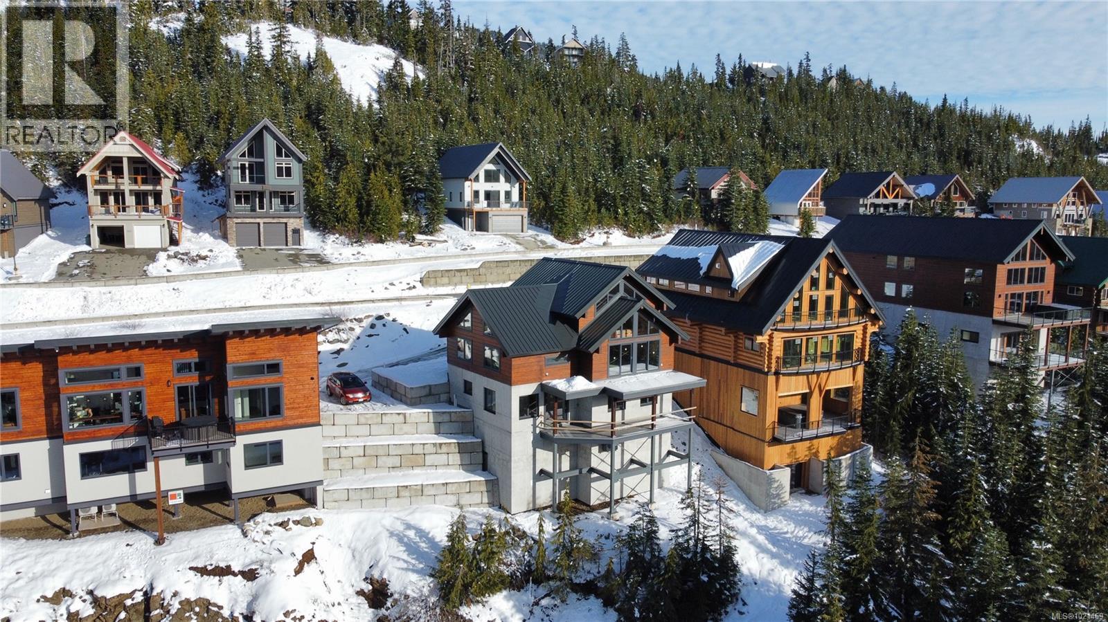 665 Arrowsmith Ridge, Courtenay, British Columbia  V9J 1L0 - Photo 5 - 1021469