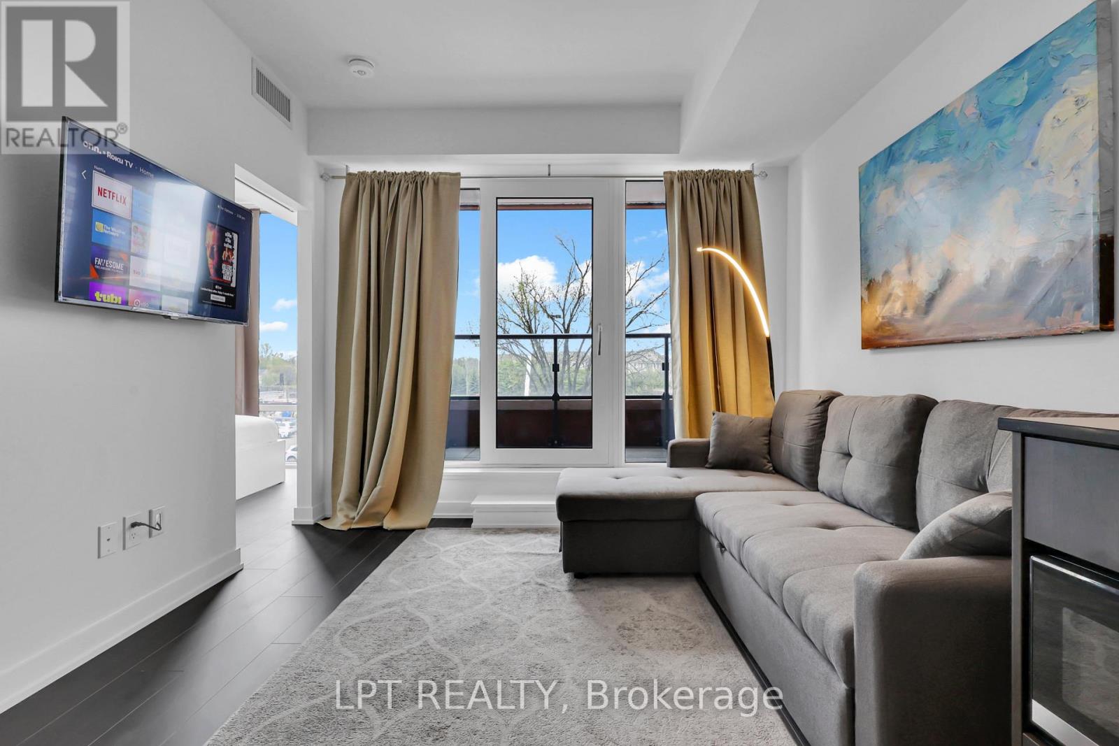 223 - 28 Ann Street, Mississauga, Ontario  L5G 0E1 - Photo 3 - W12598528