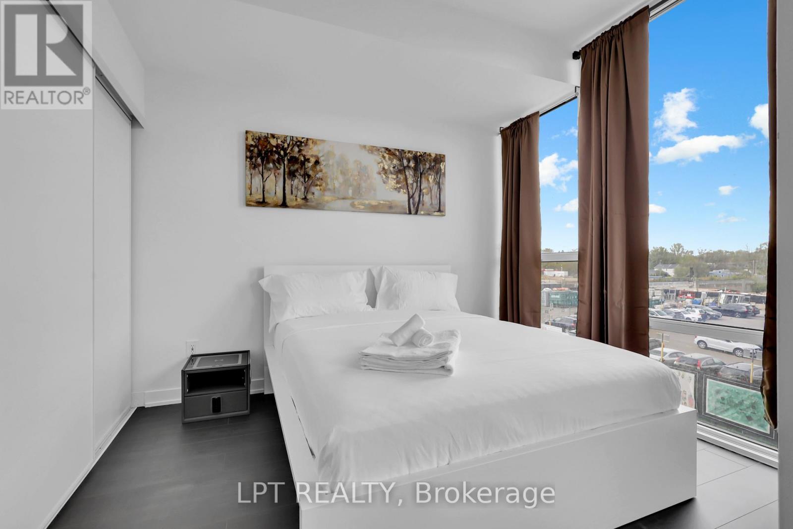 223 - 28 Ann Street, Mississauga, Ontario  L5G 0E1 - Photo 6 - W12598528