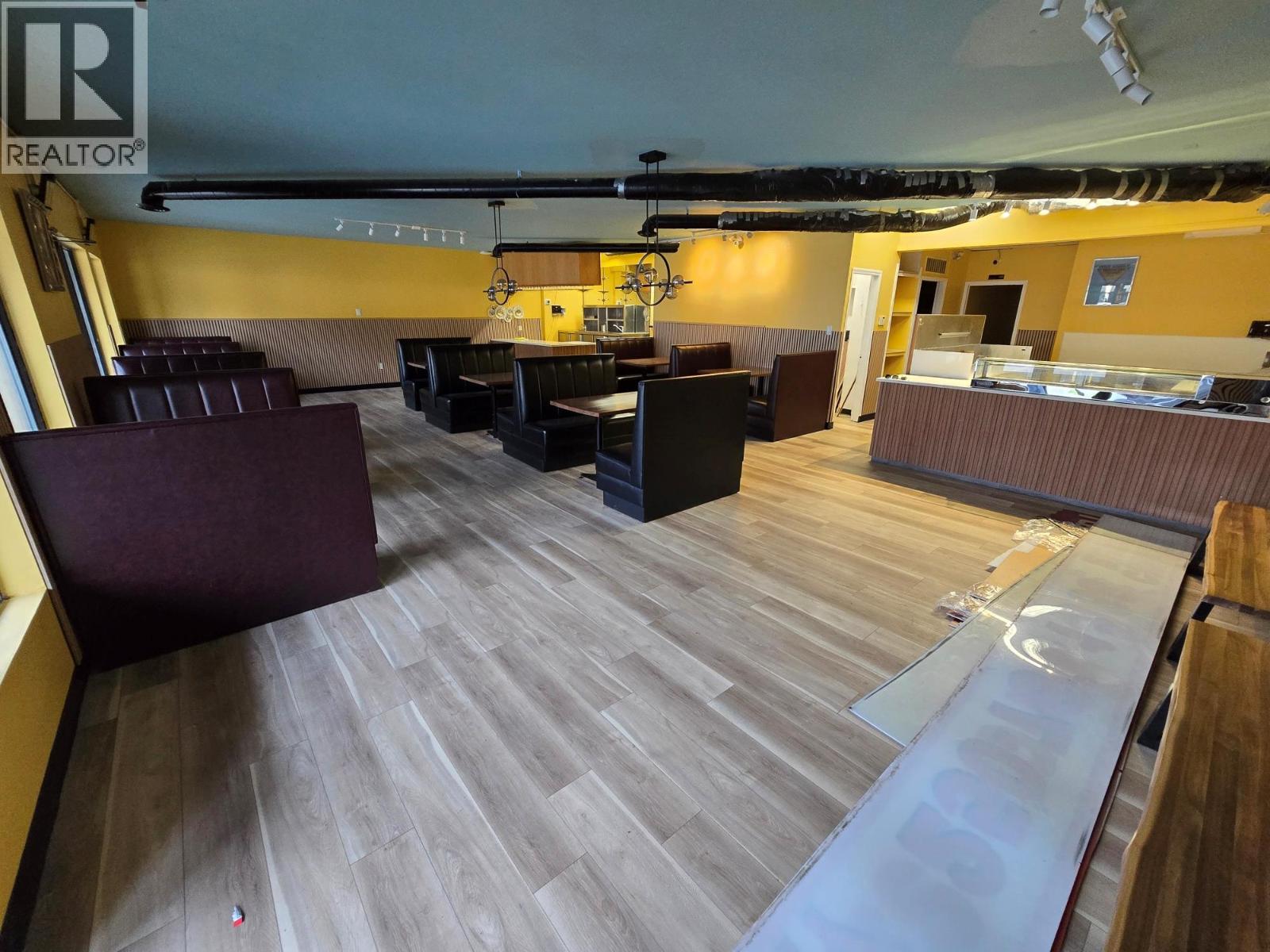 1731 Ross Road, West Kelowna, British Columbia  V1Z 3E7 - Photo 4 - 10369440