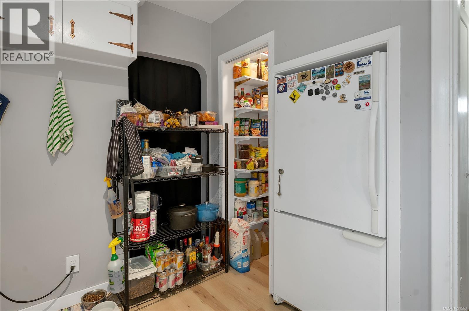 392 Thulin St, Campbell River, British Columbia  V9W 2K8 - Photo 5 - 1021563