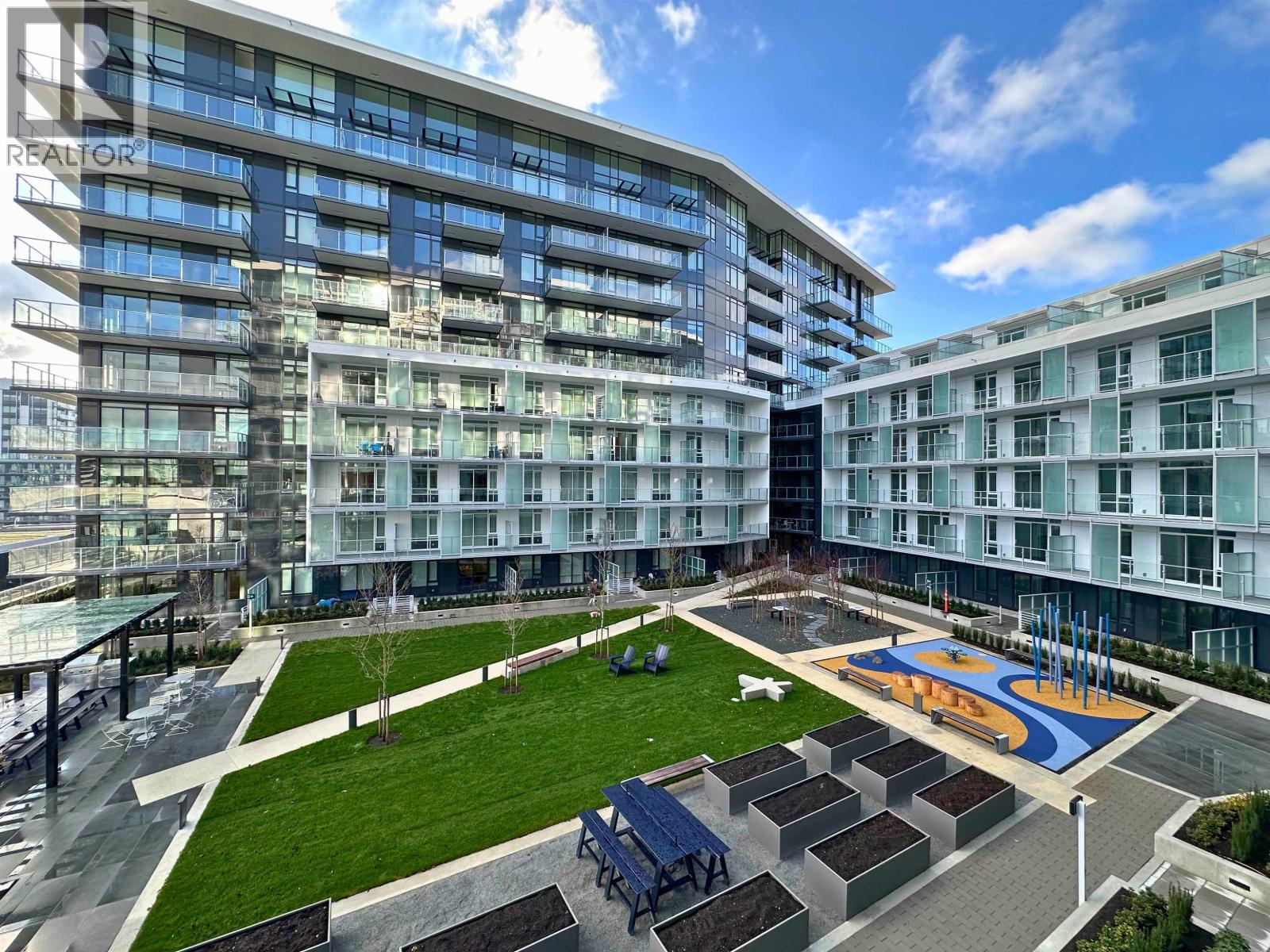 623 6300 Minoru Boulevard, Richmond, British Columbia V6Y 0N1 - Photo 1 - R3071860