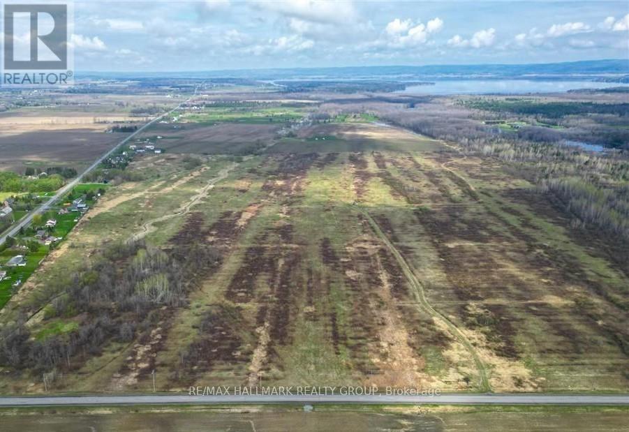 3310 DUNROBIN ROAD, Ottawa, Ontario