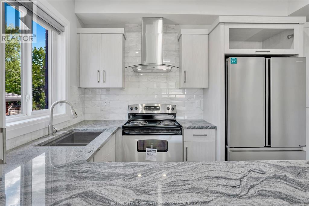 1054 Howard Avenue Unit# B, Windsor, Ontario  N9A 1S7 - Photo 8 - 25031044