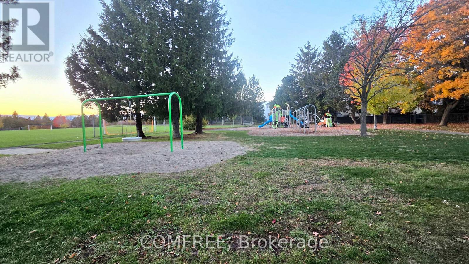 48 Tartan Drive, Ottawa, Ontario  K2J 2V5 - Photo 21 - X12486747