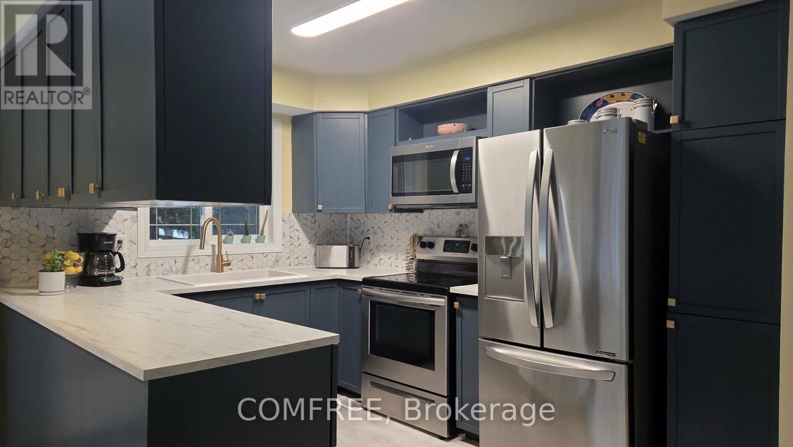 48 Tartan Drive, Ottawa, Ontario  K2J 2V5 - Photo 4 - X12486747