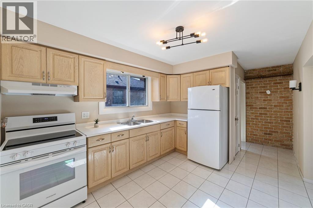 131 Sanatorium Road, Hamilton, Ontario  L9C 1Y9 - Photo 11 - 40792241