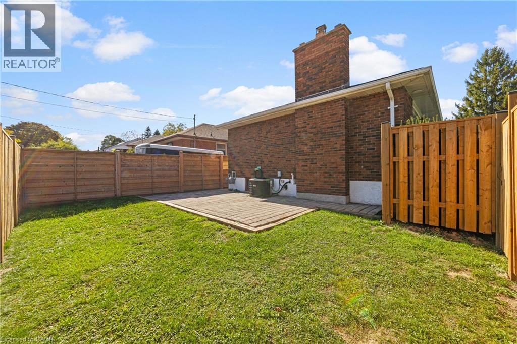 131 Sanatorium Road, Hamilton, Ontario  L9C 1Y9 - Photo 32 - 40792241