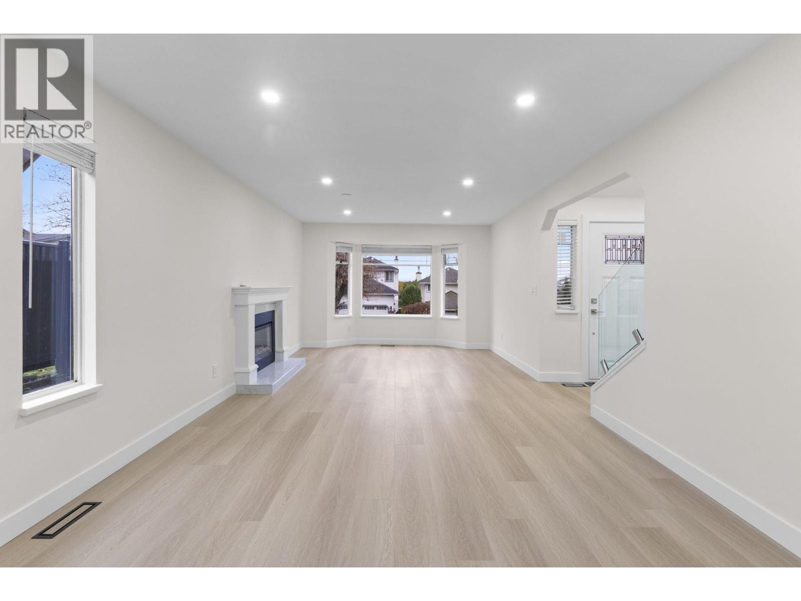 1252 Hudson Street, Coquitlam, British Columbia  V3B 6P8 - Photo 5 - R3071159