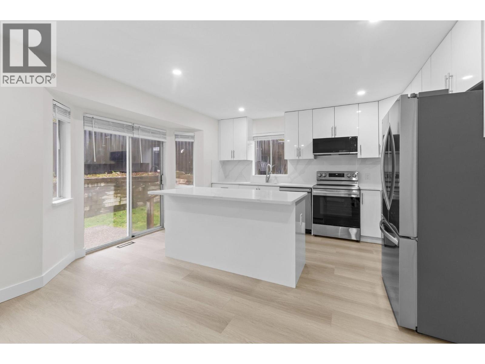 1252 Hudson Street, Coquitlam, British Columbia  V3B 6P8 - Photo 9 - R3071159