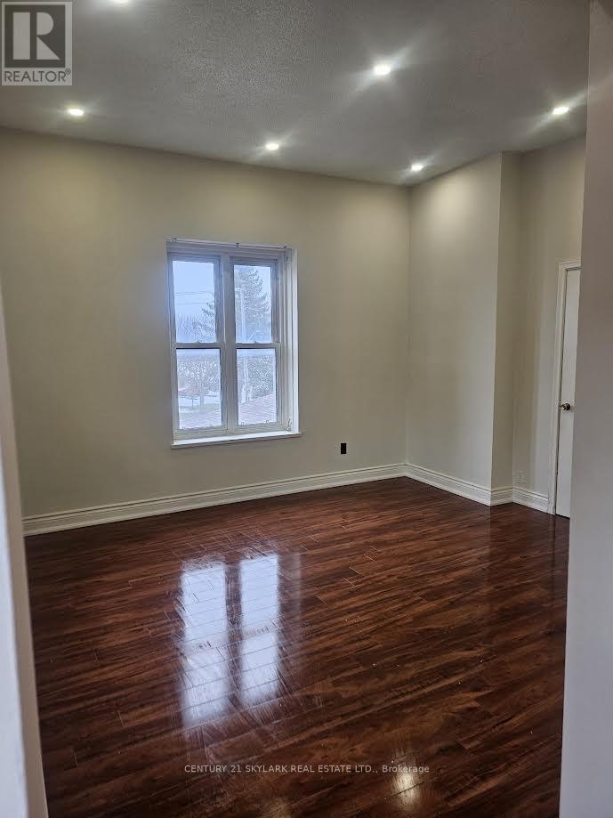 4 - 8 Wellington Street, Clarington, Ontario  L1C 1V2 - Photo 2 - E12599484