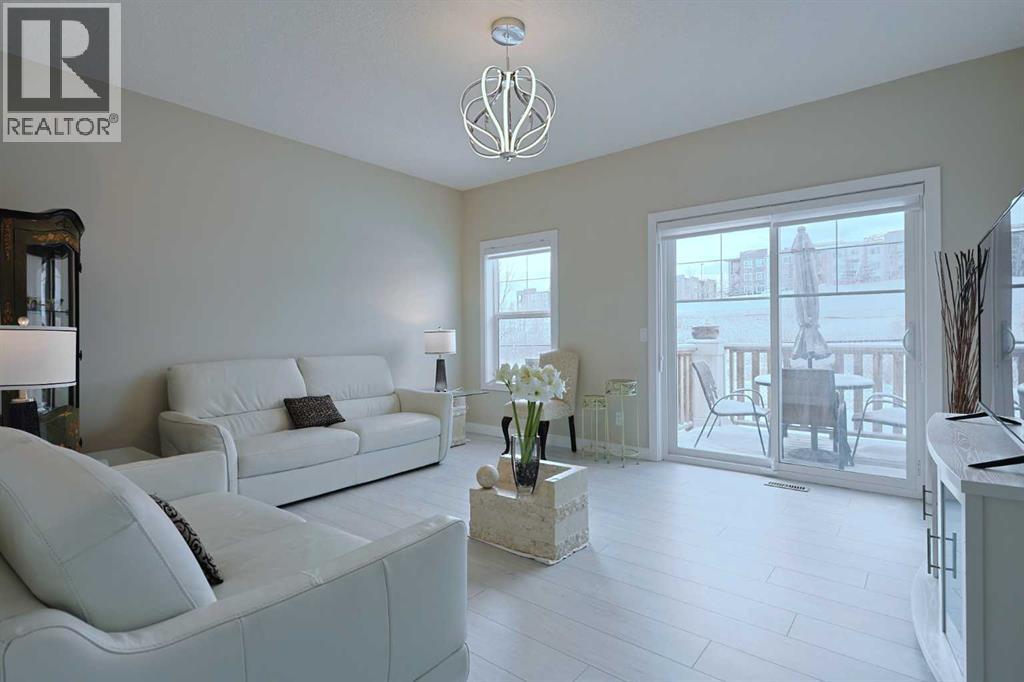 243 Sage Hill Grove Nw, Calgary, Alberta T3R 0Z8 - Photo 2 - A2262411