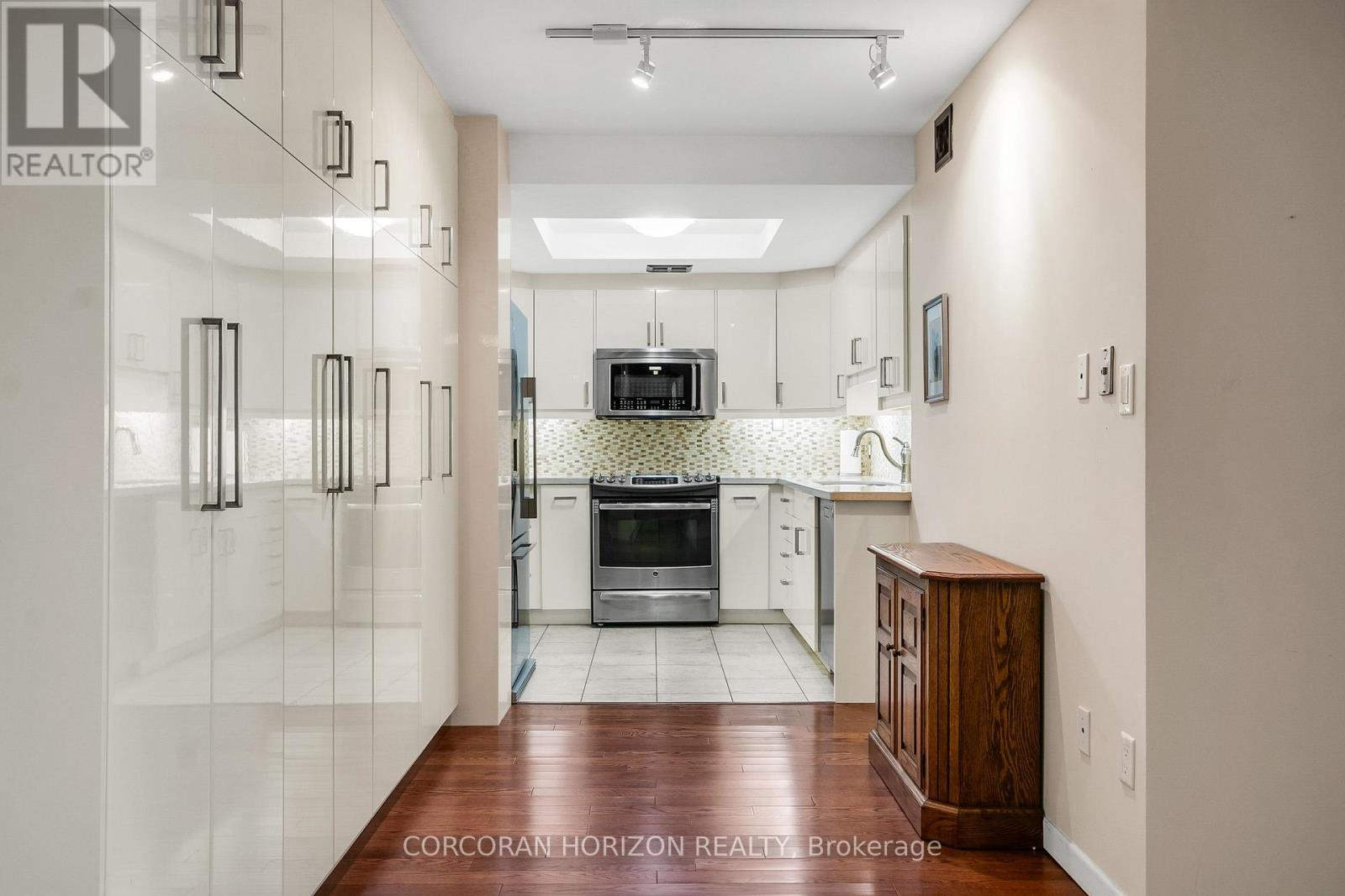 1001 - 5444 Yonge Street, Toronto, Ontario  M2N 6J4 - Photo 18 - C12596276