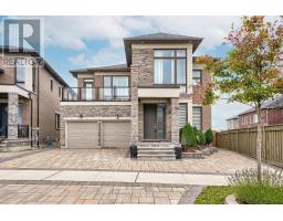 40 CONKLIN CRESCENT, Aurora, Ontario