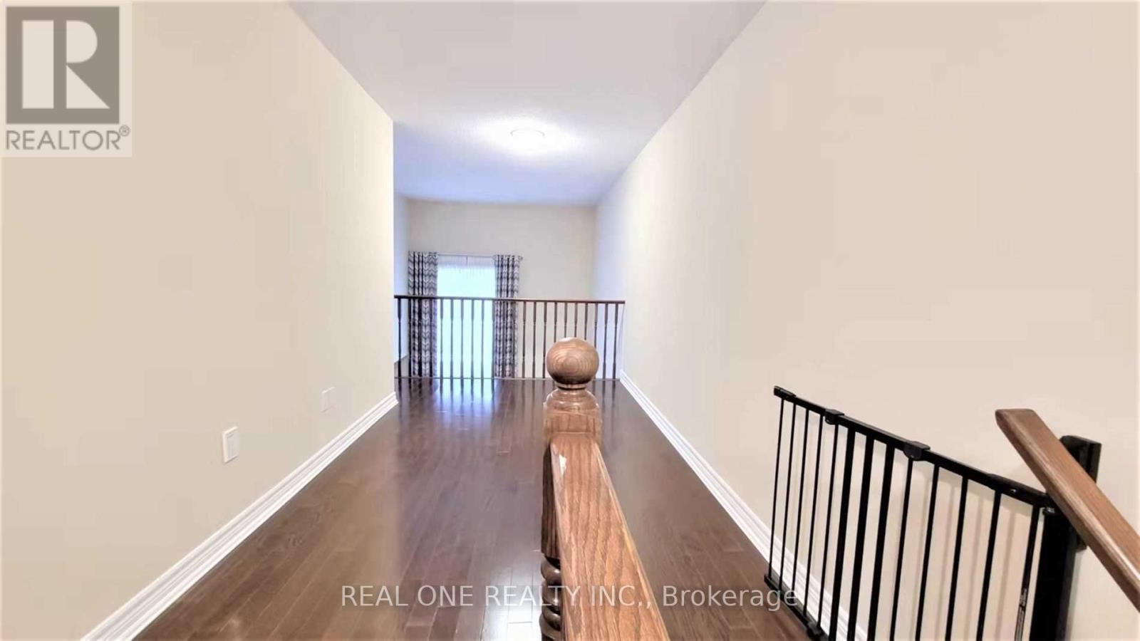 2495 Felhaber Crescent, Oakville, Ontario  L6H 7R8 - Photo 10 - W12599466