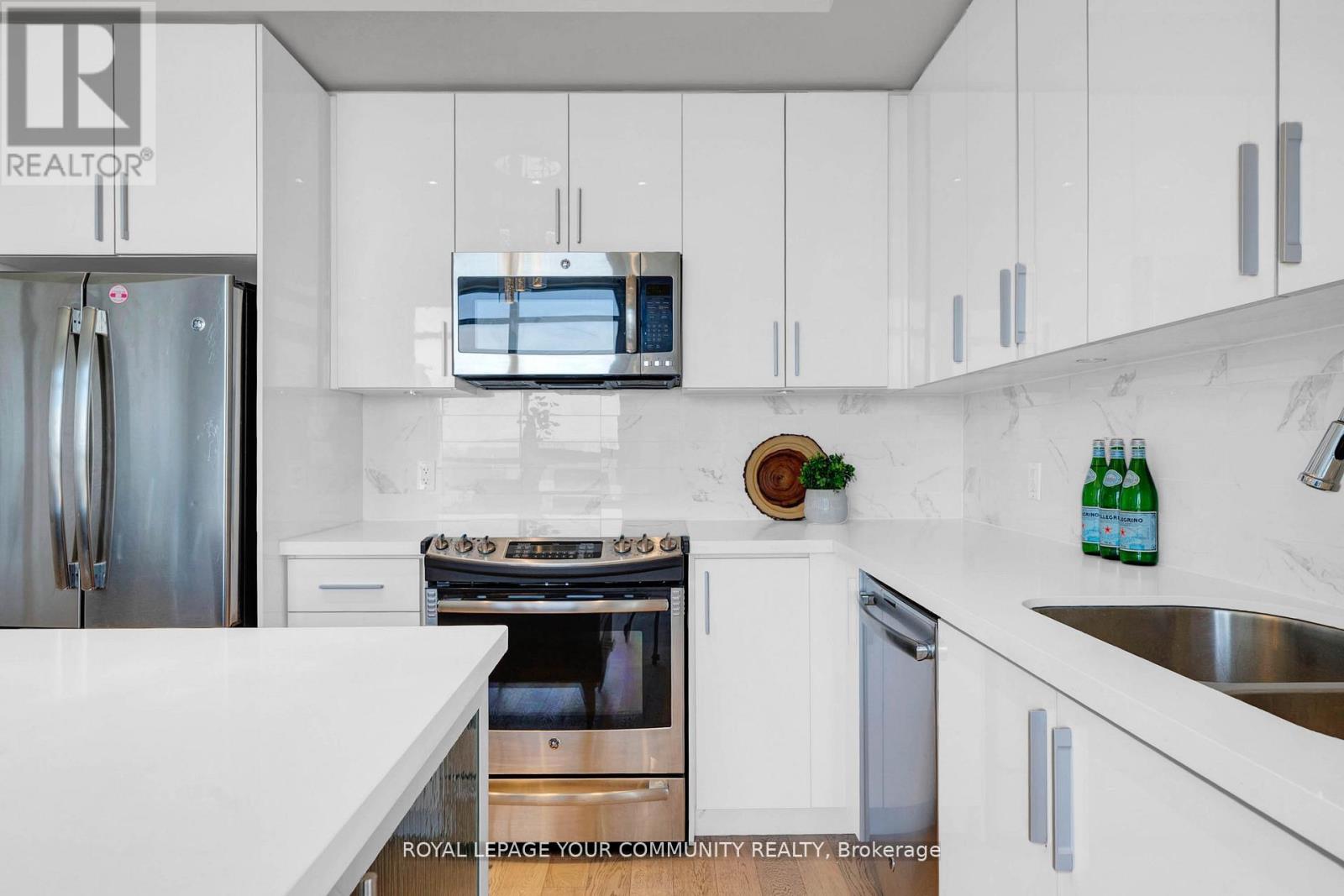 Lp04 - 2220 Lakeshore Boulevard W, Toronto, Ontario  M8V 0C1 - Photo 11 - W12599482