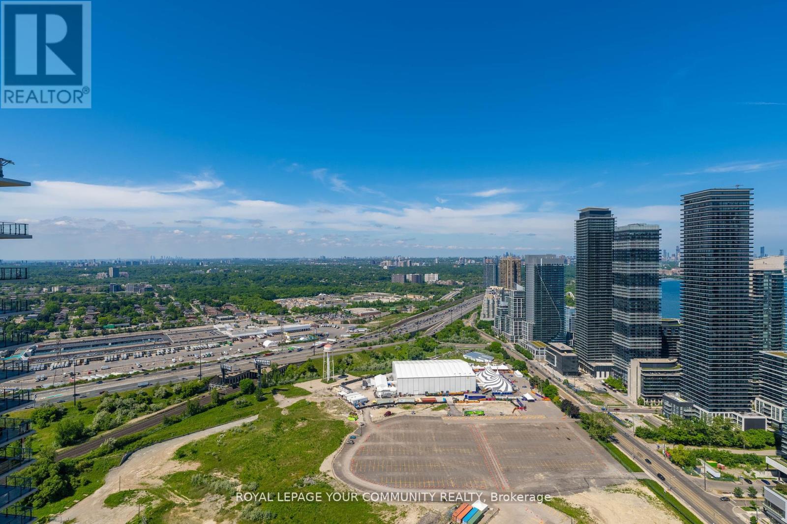 Lp04 - 2220 Lakeshore Boulevard W, Toronto, Ontario  M8V 0C1 - Photo 24 - W12599482