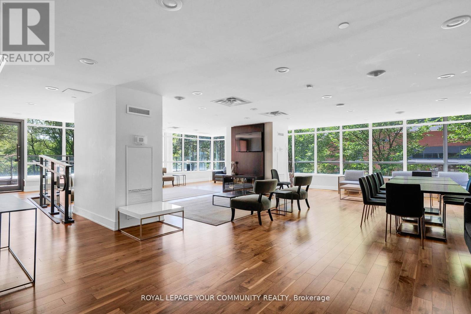 Lp04 - 2220 Lakeshore Boulevard W, Toronto, Ontario  M8V 0C1 - Photo 25 - W12599482