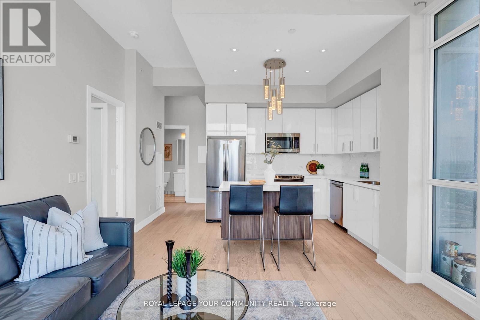 Lp04 - 2220 Lakeshore Boulevard W, Toronto, Ontario  M8V 0C1 - Photo 6 - W12599482