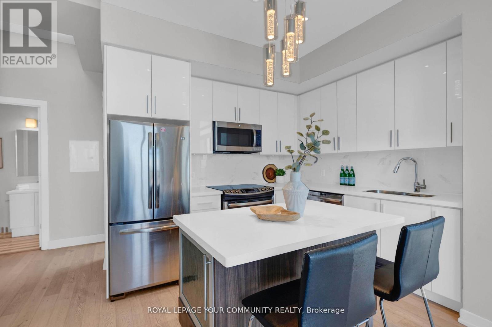 Lp04 - 2220 Lakeshore Boulevard W, Toronto, Ontario  M8V 0C1 - Photo 9 - W12599482