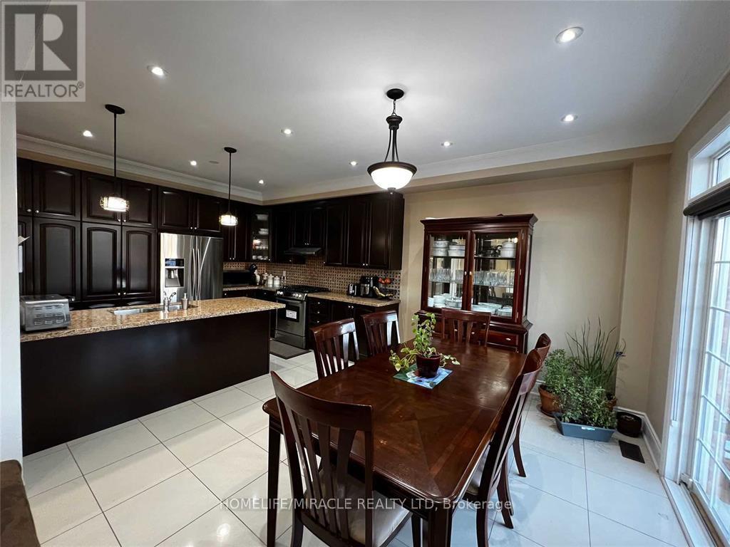 17 Gosling Street, Brampton, Ontario  L6Y 0T7 - Photo 6 - W12599508