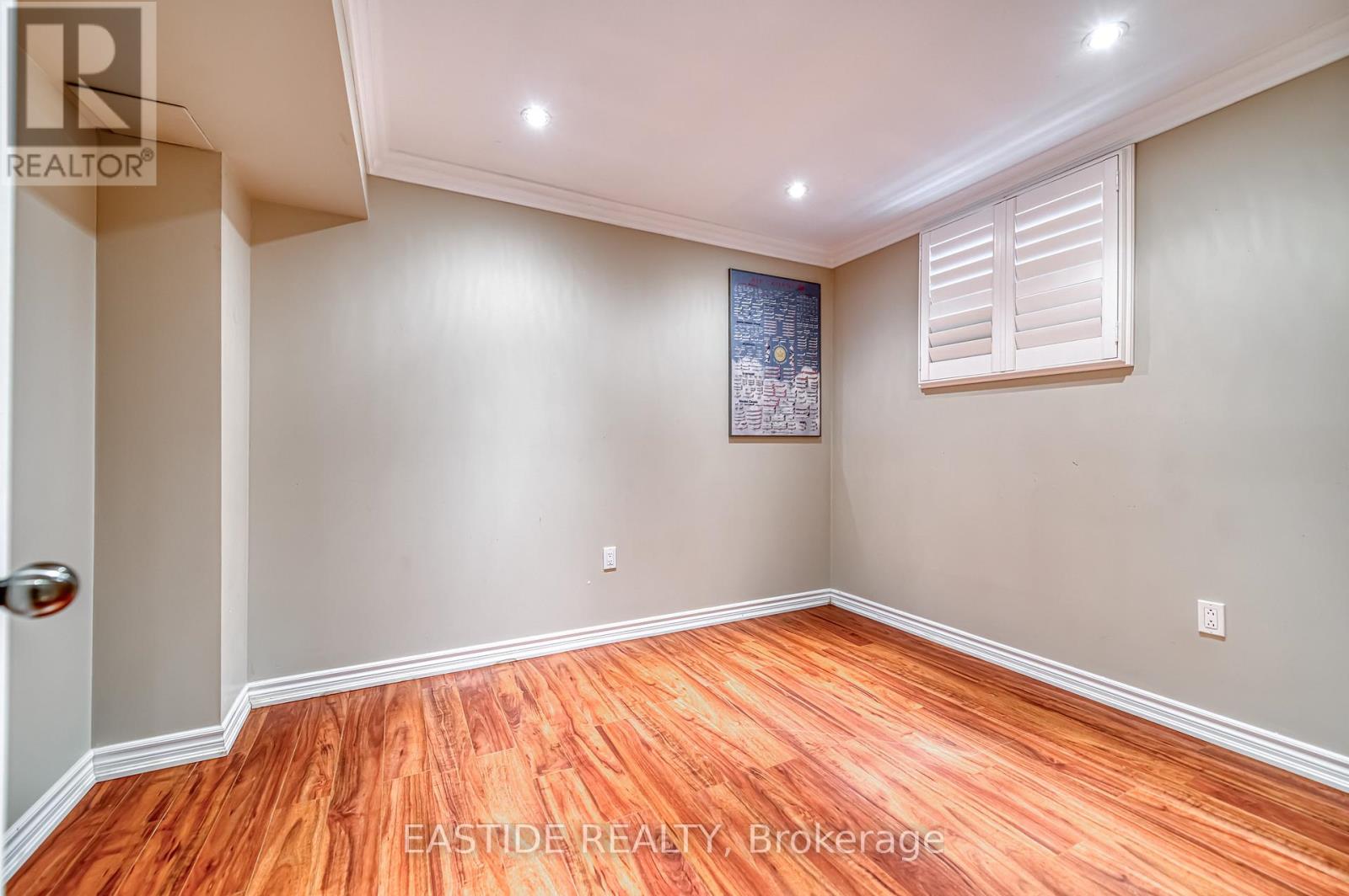 2422 Hertfordshire Way, Oakville, Ontario  L6H 7M5 - Photo 43 - W12599538