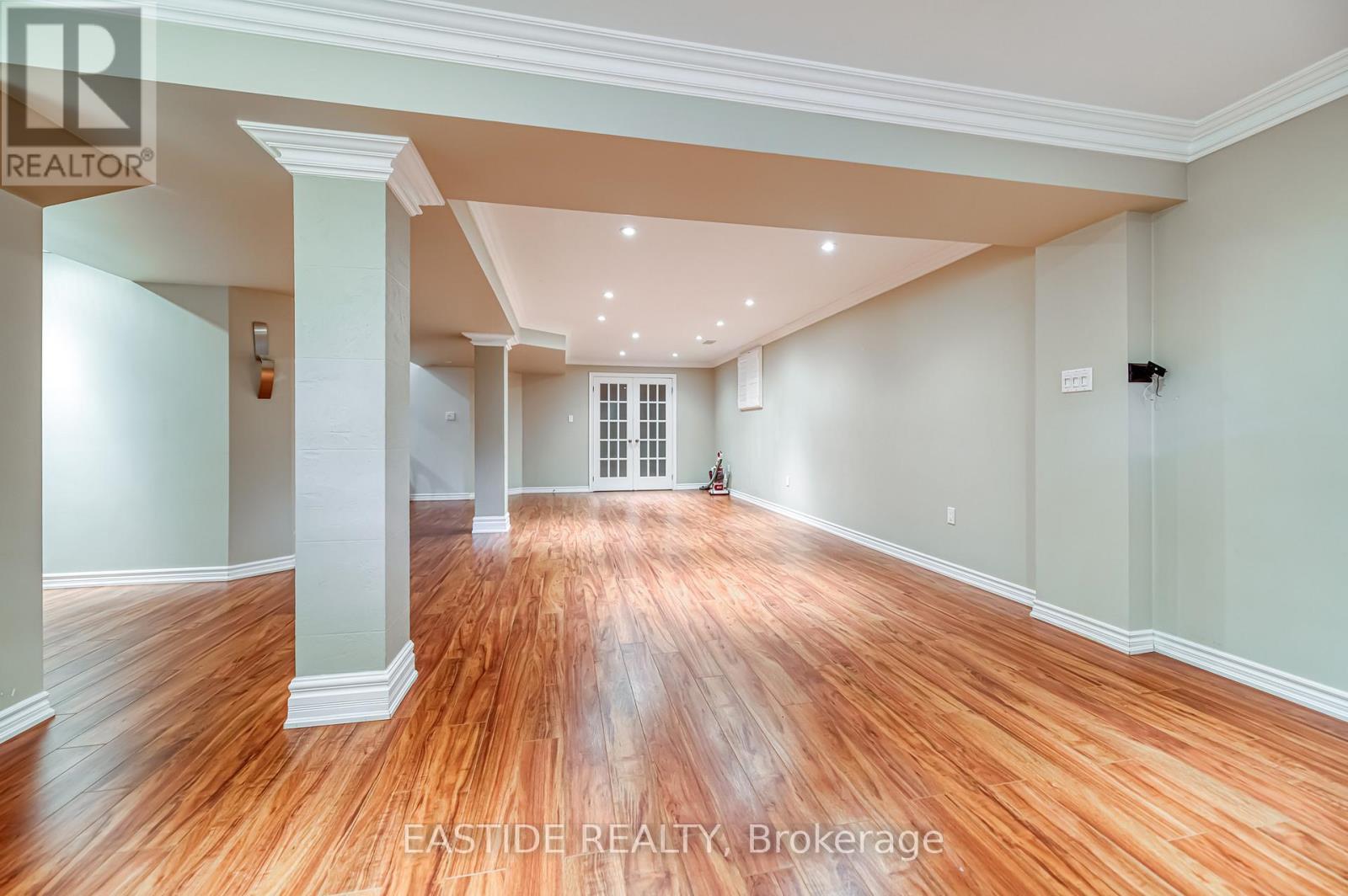 2422 Hertfordshire Way, Oakville, Ontario  L6H 7M5 - Photo 44 - W12599538