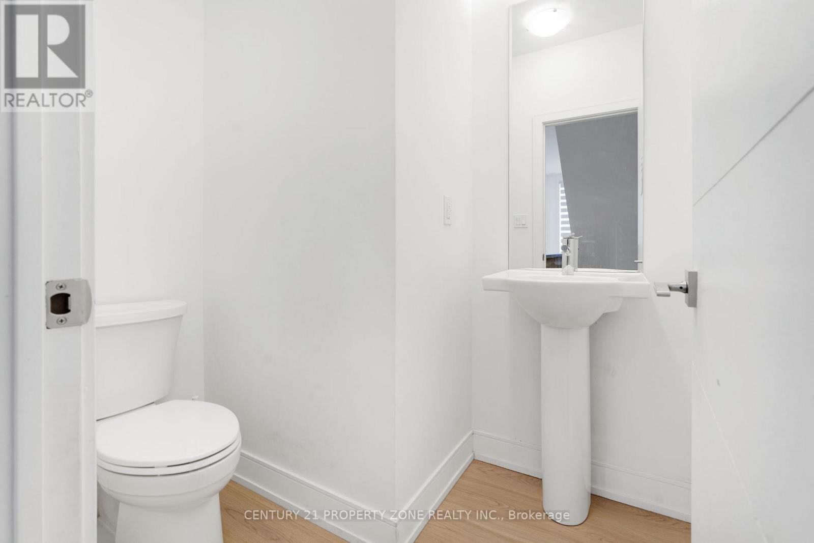 30 Desiree Place, Caledon, Ontario  L7E 2R7 - Photo 17 - W12599544