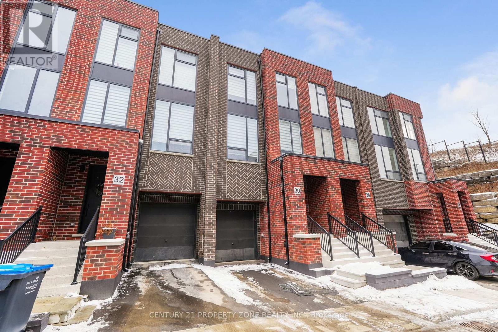 30 Desiree Place, Caledon, Ontario  L7E 2R7 - Photo 2 - W12599544