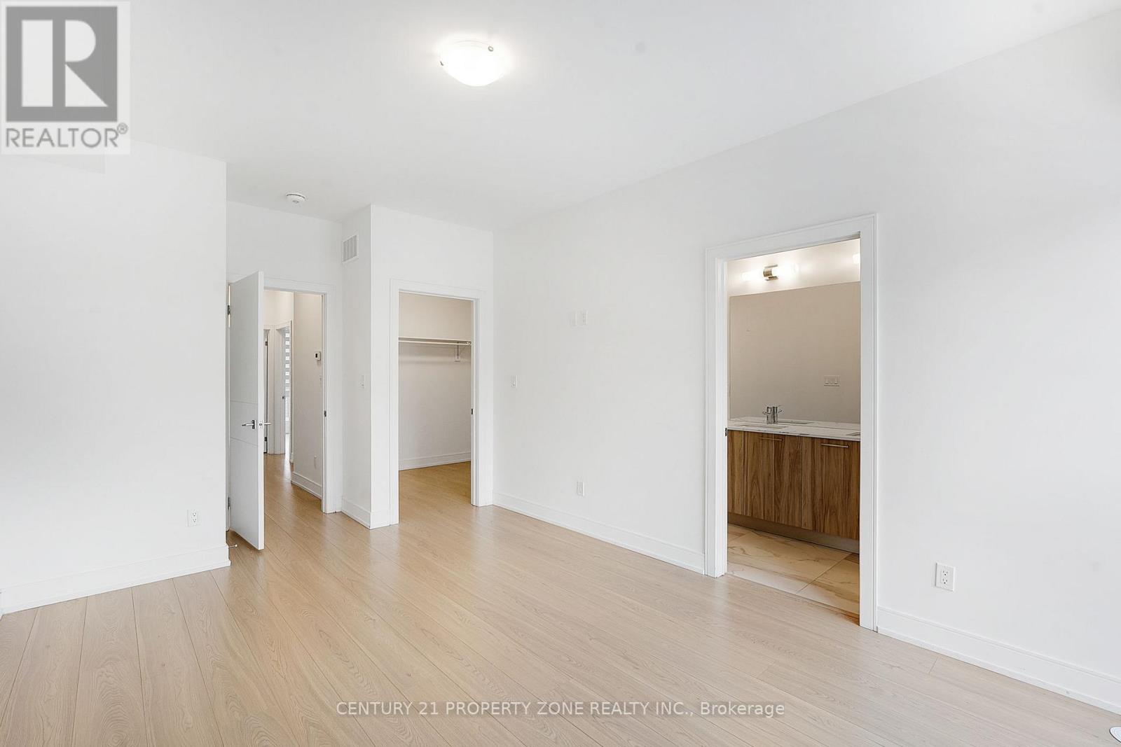 30 Desiree Place, Caledon, Ontario  L7E 2R7 - Photo 21 - W12599544