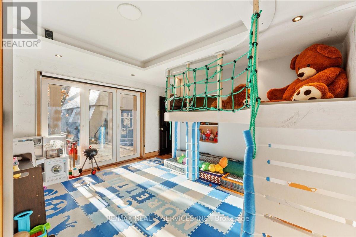 574 Conservation Drive, Brampton, Ontario L6Z 0B8 - Photo 37 - W12599550