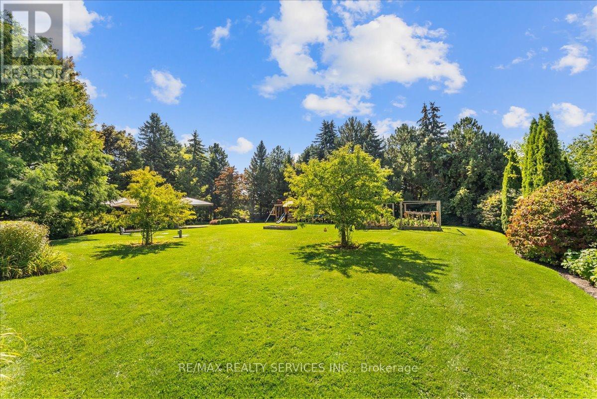 574 Conservation Drive, Brampton, Ontario L6Z 0B8 - Photo 47 - W12599550