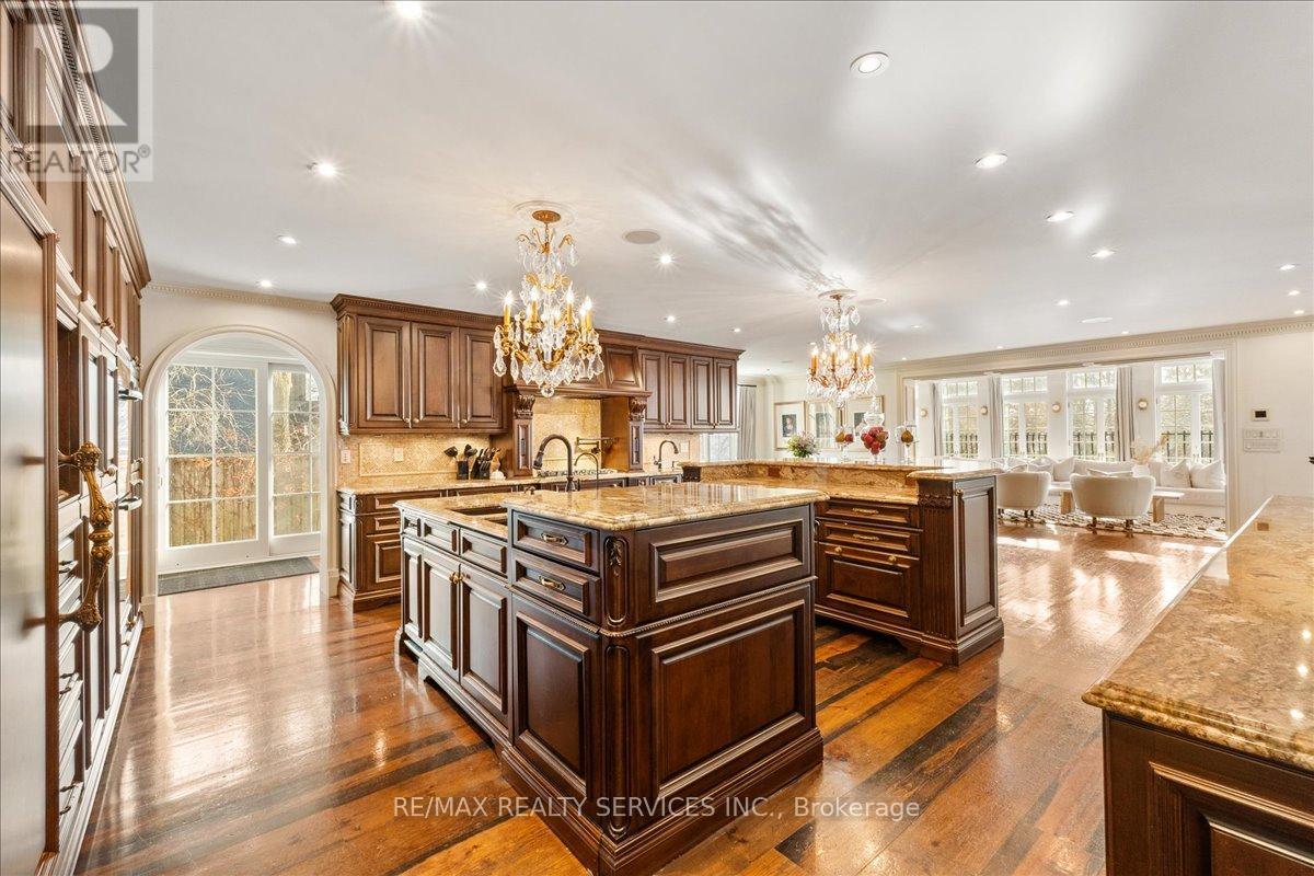 574 Conservation Drive, Brampton, Ontario L6Z 0B8 - Photo 7 - W12599550