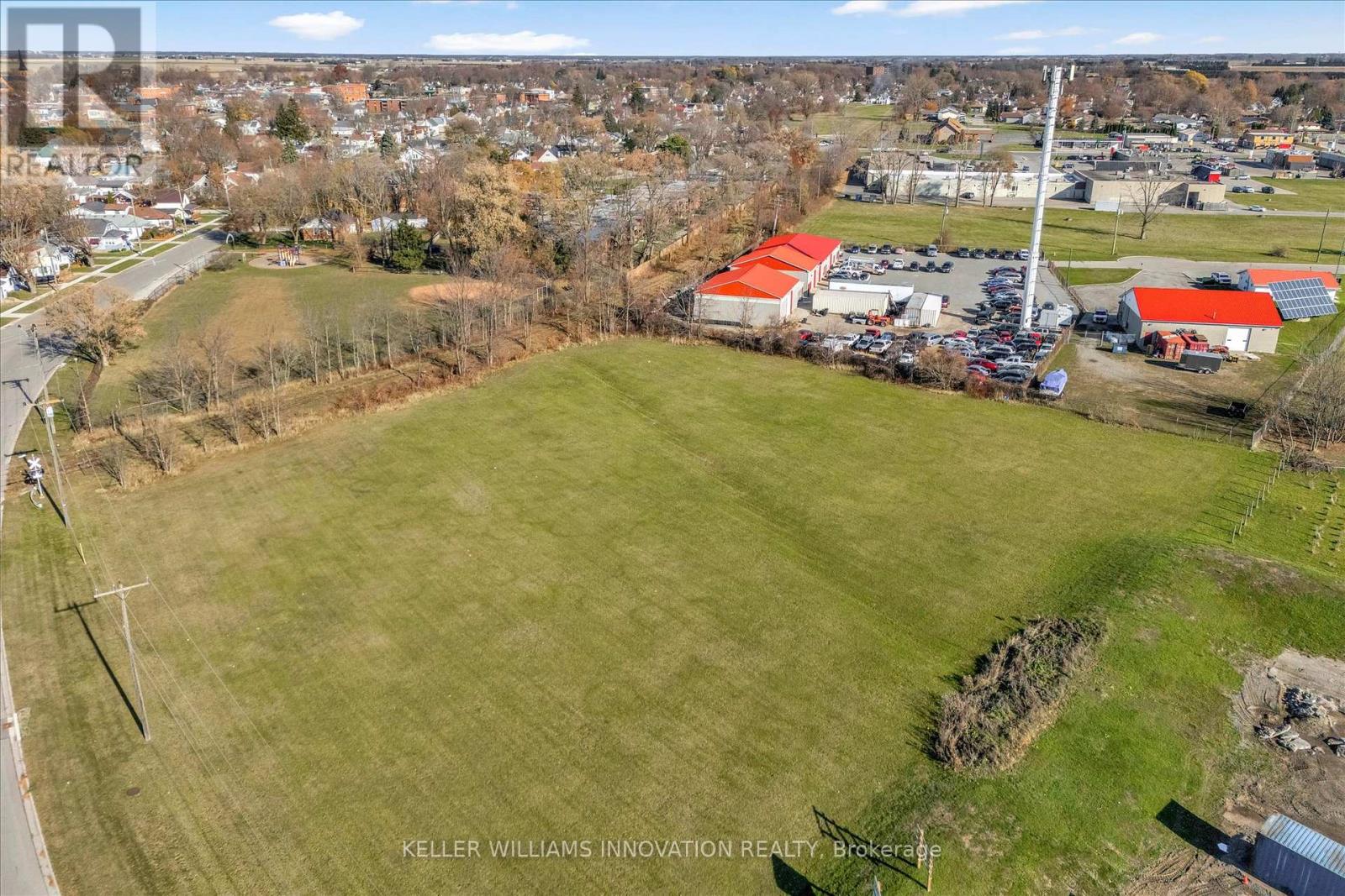 615 Gillard Street, Chatham-Kent, Ontario  N8A 4Z9 - Photo 3 - X12599514