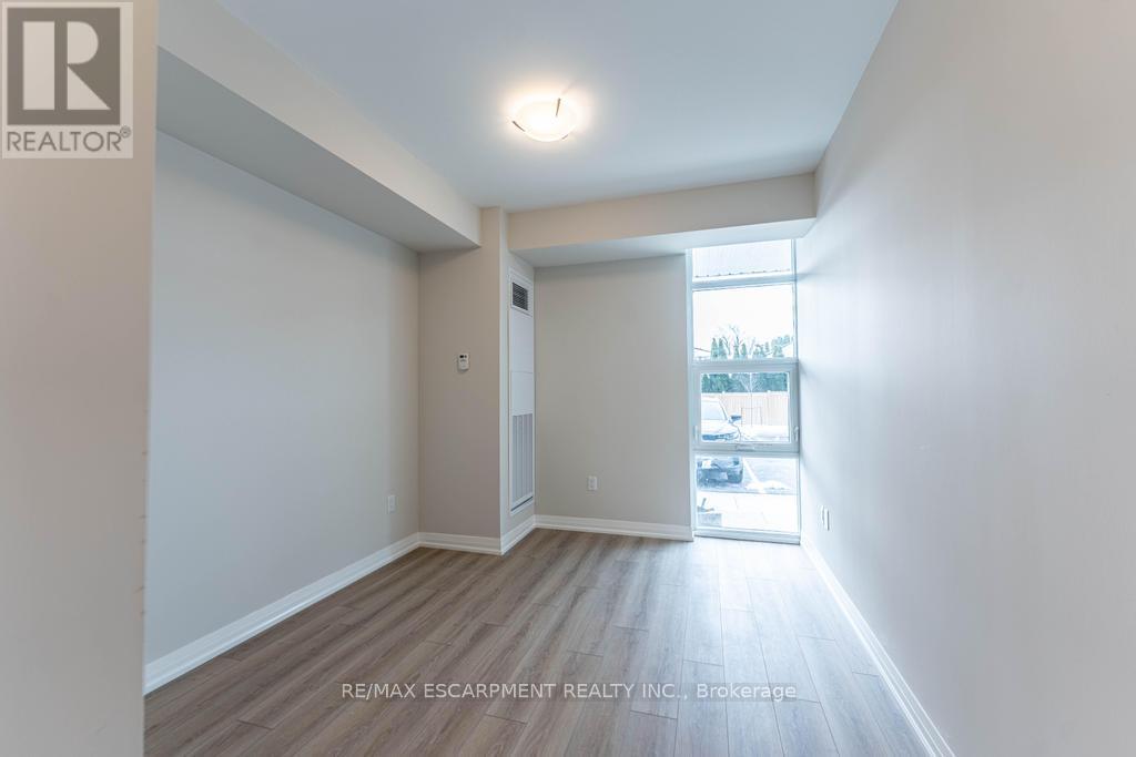 104 - 120 Springvalley Crescent, Hamilton, Ontario  L9C 0G2 - Photo 14 - X12599520