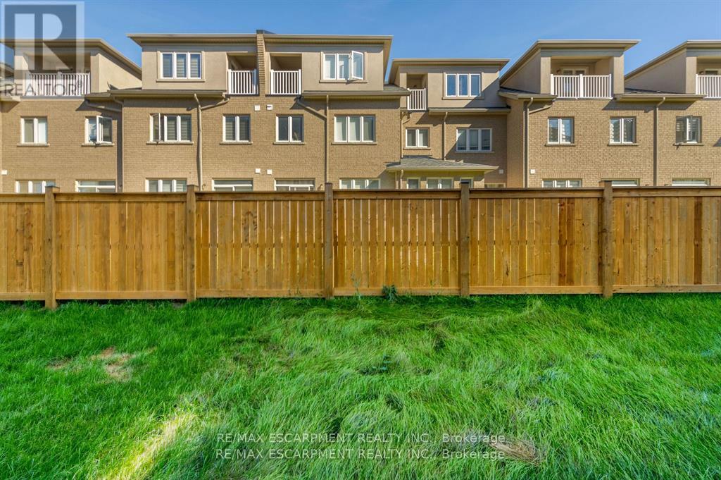 5 - 19 Picardy Drive, Hamilton, Ontario  L8J 0M7 - Photo 28 - X12599556