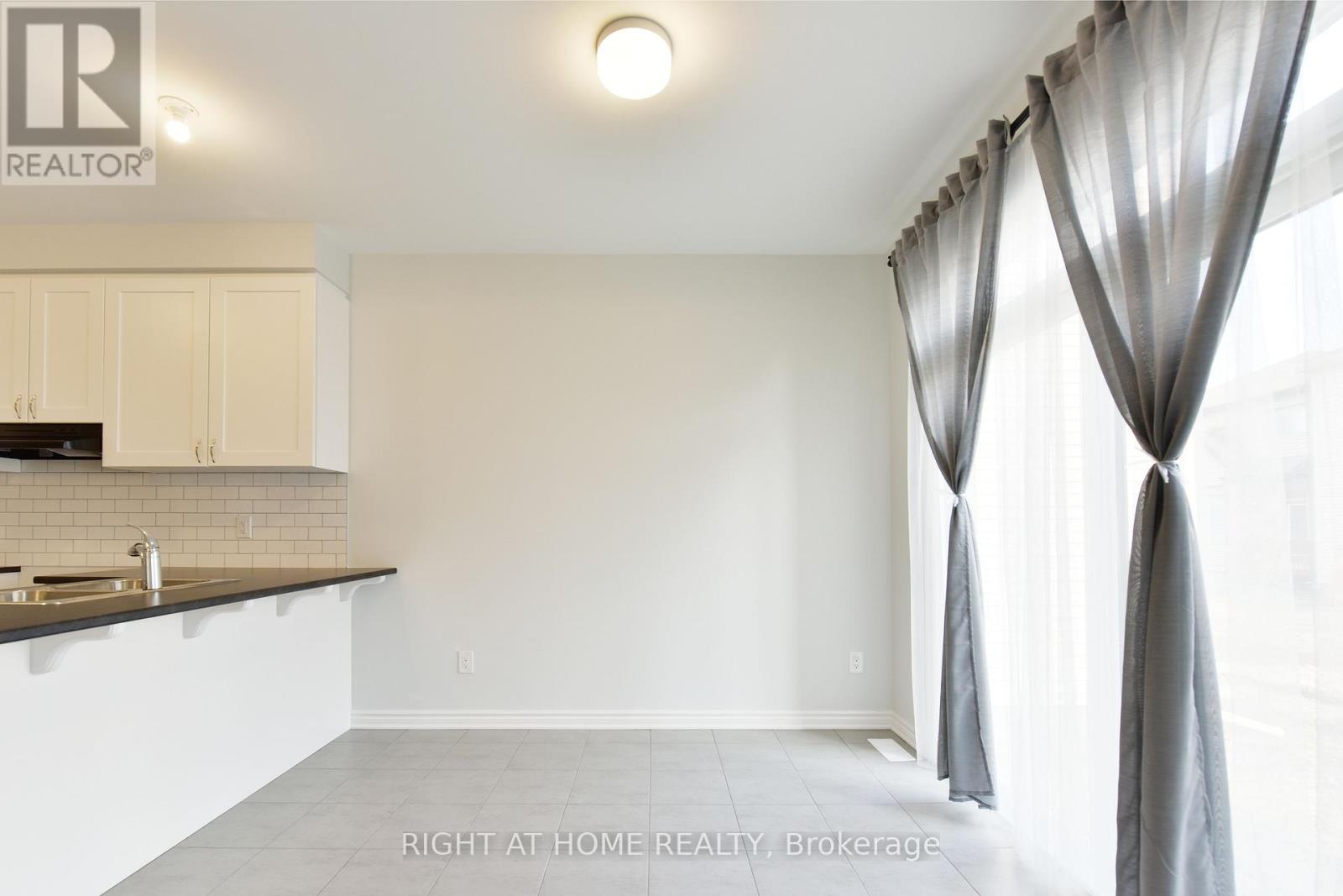 623 Perseus Avenue, Ottawa, Ontario  K2J 6S7 - Photo 11 - X12599578