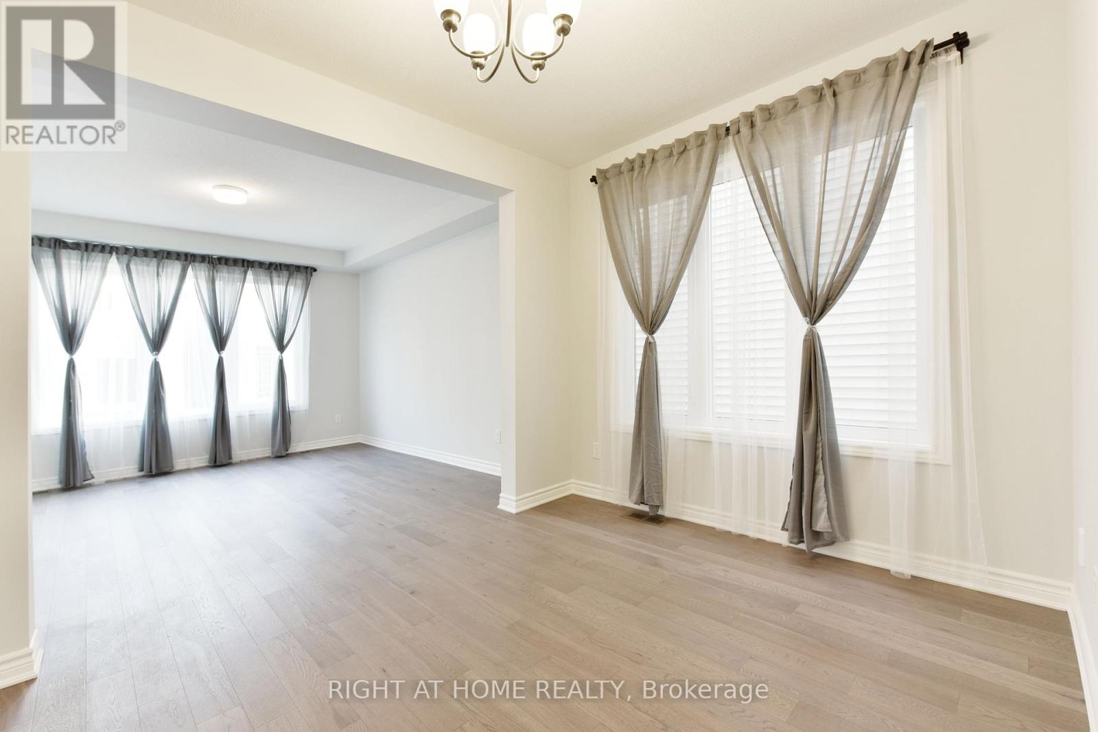 623 Perseus Avenue, Ottawa, Ontario  K2J 6S7 - Photo 4 - X12599578