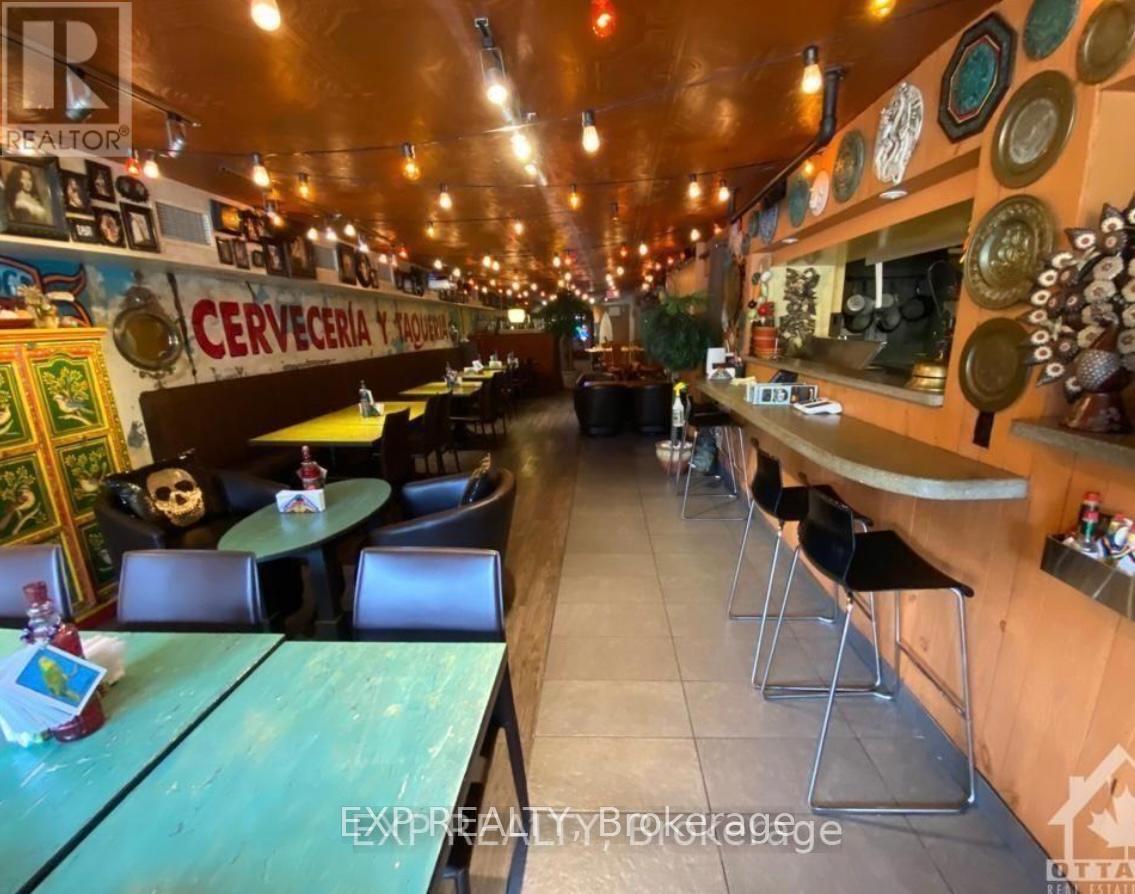 1079 Wellington Street W, Ottawa, Ontario K1Y 2Y2 - Photo 3 - X12599586