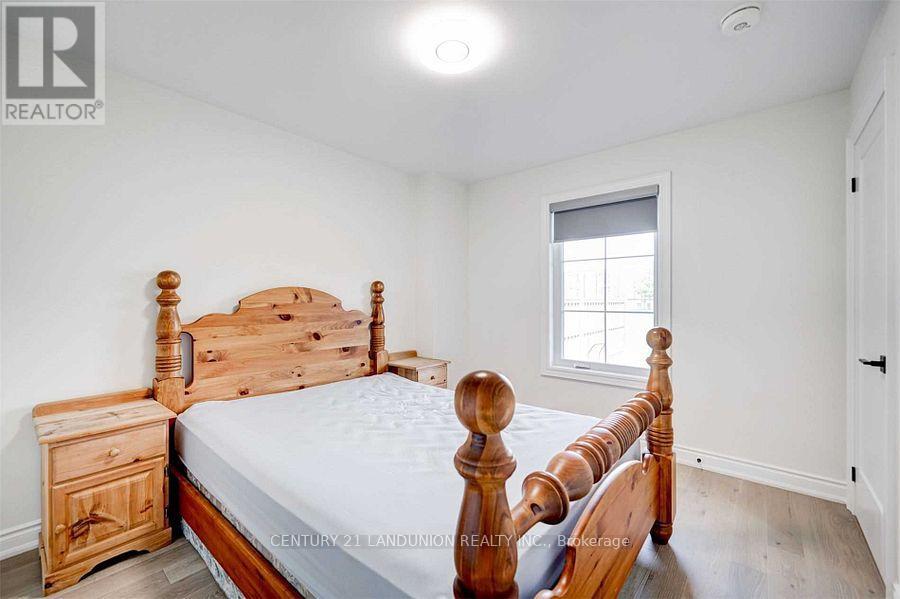 #2 - 75 William Durie Way, Toronto, Ontario M2R 2N2 - Photo 12 - C12572026